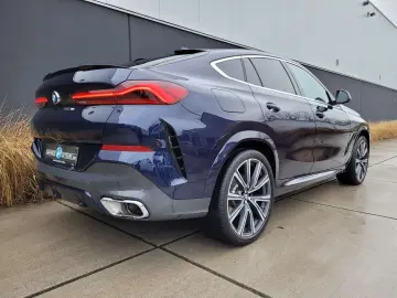 BMW X6 xDrive30d PANORAMA  LASER  H&K   360