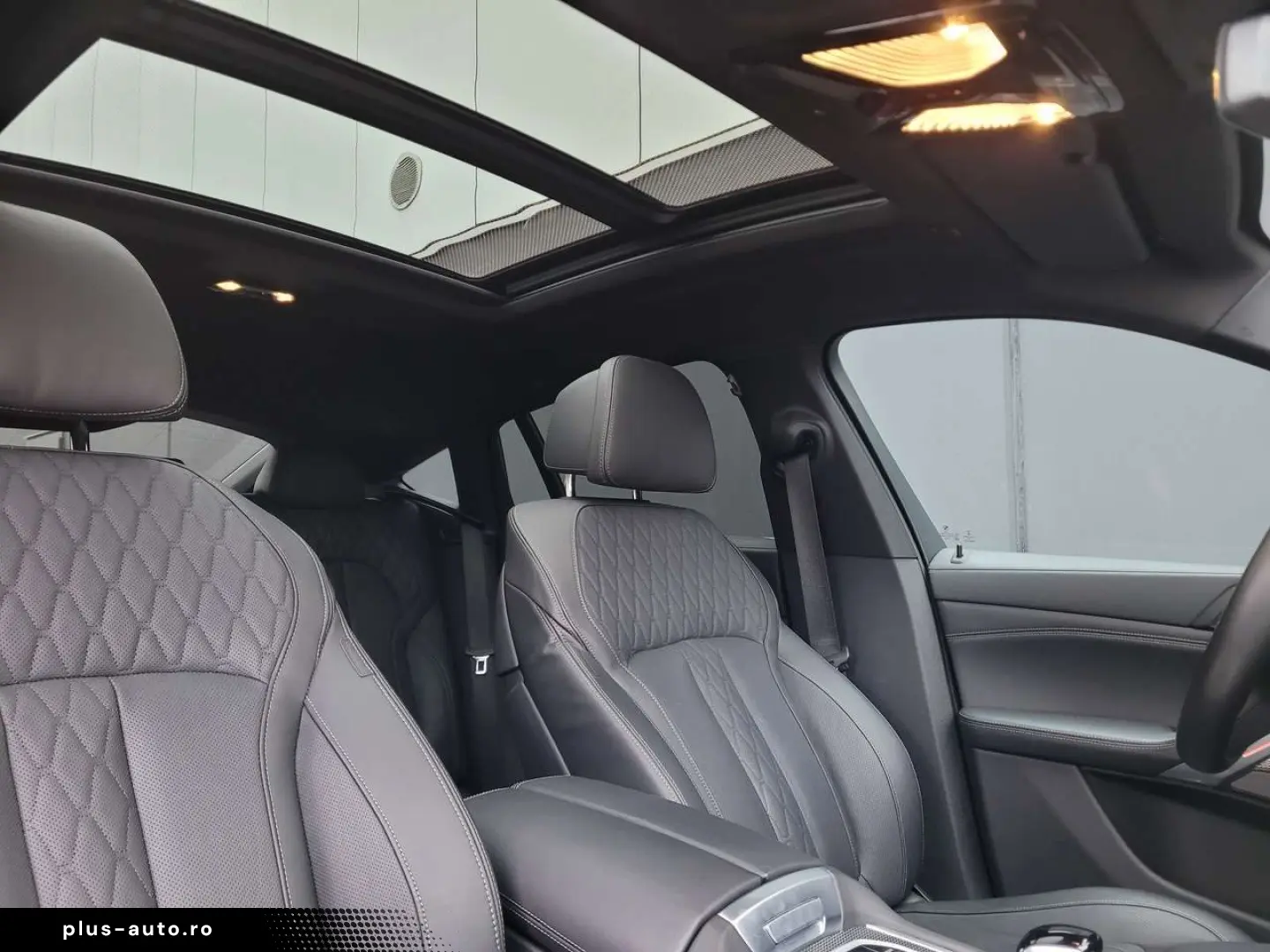 BMW X6 xDrive30d PANORAMA  LASER  H&K   360