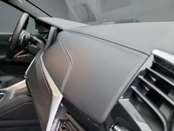 BMW X6 xDrive30d PANORAMA  LASER  H&K   360