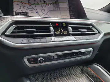 BMW X6 xDrive30d PANORAMA  LASER  H&K   360