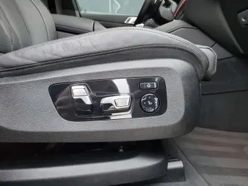 BMW X6 xDrive30d PANORAMA  LASER  H&K   360