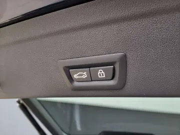 BMW X6 xDrive30d PANORAMA  LASER  H&K   360