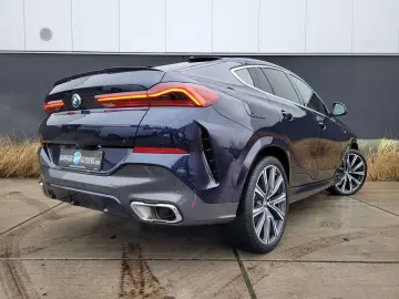 BMW X6 xDrive30d PANORAMA  LASER  H&K   360