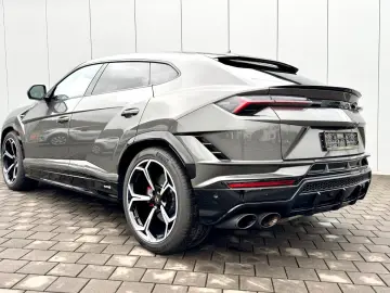 LAMBORGHINI Urus S 4.0 Facelift