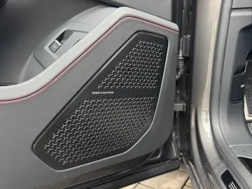 LAMBORGHINI Urus S 4.0 Facelift