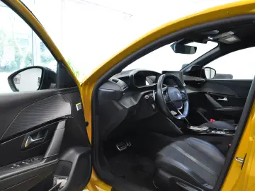 Peugeot 208 GT LINE 130 CP GARANTIE OFICIALA