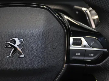 Peugeot 208 GT LINE 130 CP GARANTIE OFICIALA