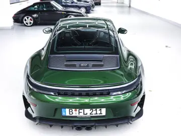 PORSCHE 992.2 GT3 Touring 4 Seats Manual Oakgreen LIFT