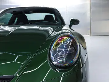 PORSCHE 992.2 GT3 Touring 4 Seats Manual Oakgreen LIFT