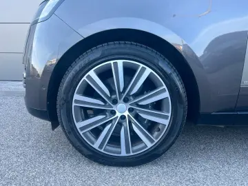 LAND ROVER Range Rover Autobiography Hybrid