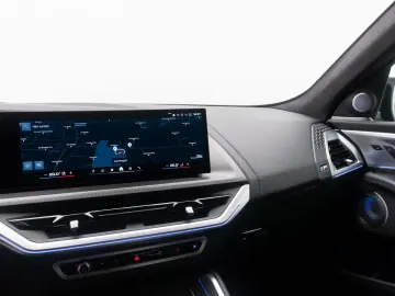 BMW XM B&W Massage 360  HUD SoftClose Individual 23