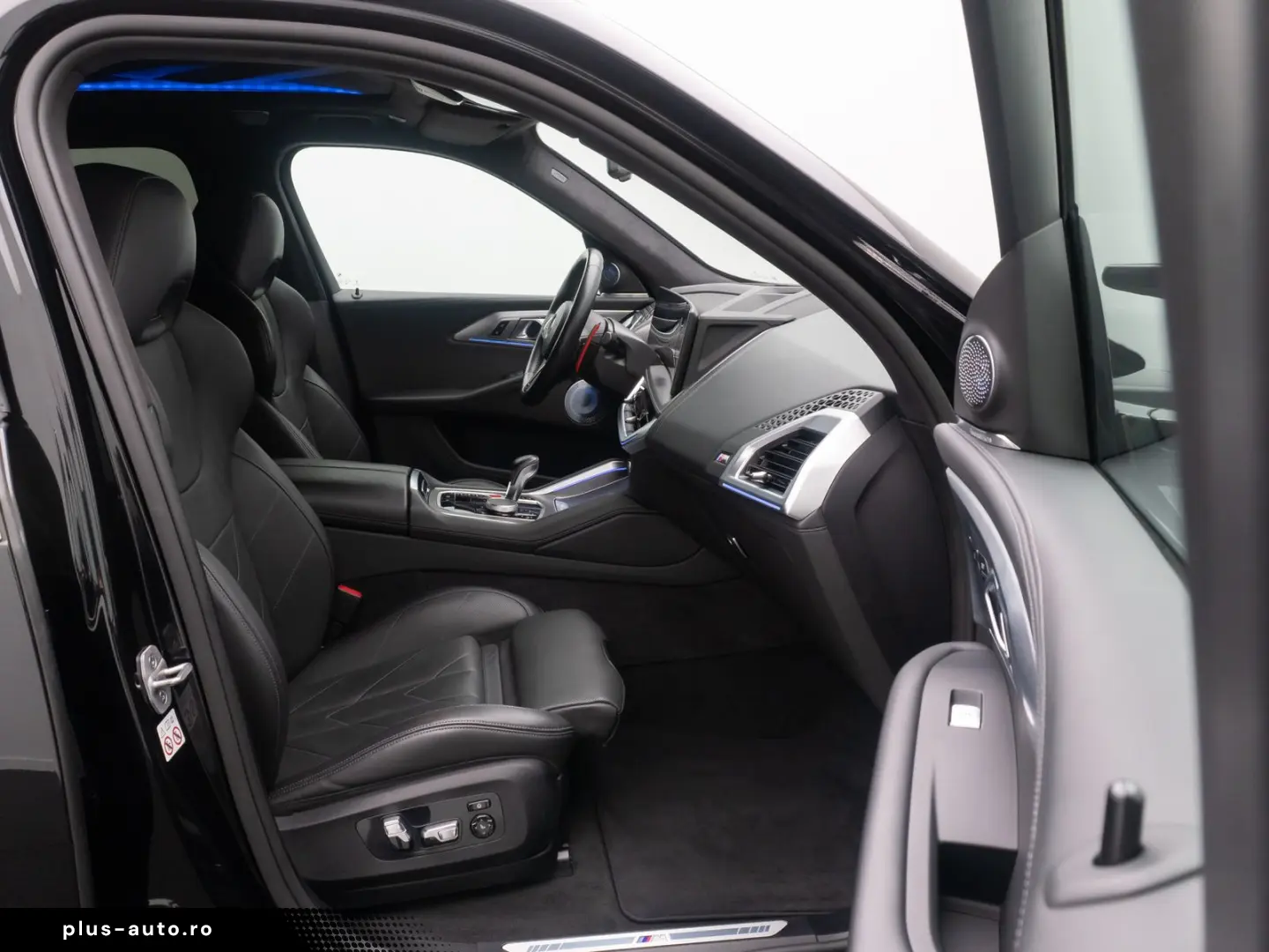 BMW XM B&W Massage 360  HUD SoftClose Individual 23