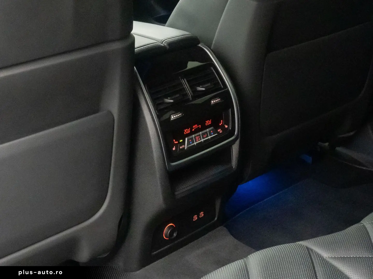 BMW XM B&W Massage 360  HUD SoftClose Individual 23