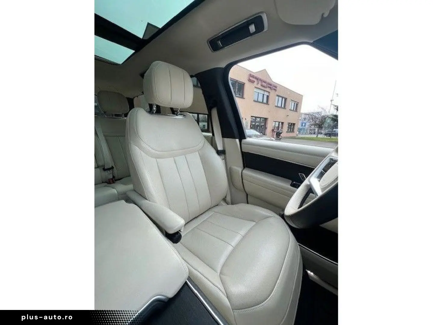 LAND ROVER Range Rover HSE Hybrid P550e -VOLL-22 -AHK-PANO