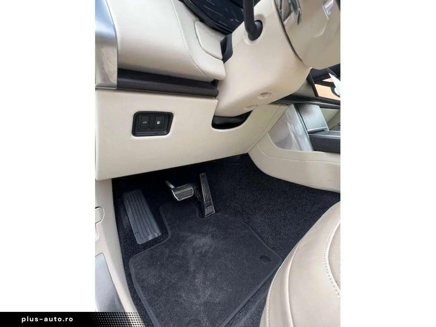 LAND ROVER Range Rover HSE Hybrid P550e -VOLL-22 -AHK-PANO