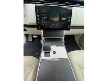 LAND ROVER Range Rover HSE Hybrid P550e -VOLL-22 -AHK-PANO