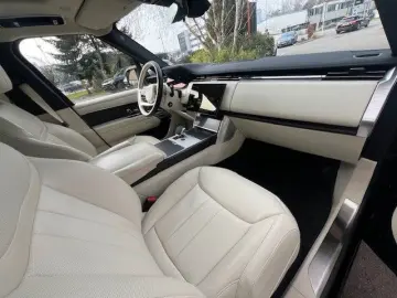 LAND ROVER Range Rover HSE Hybrid P550e -VOLL-22 -AHK-PANO