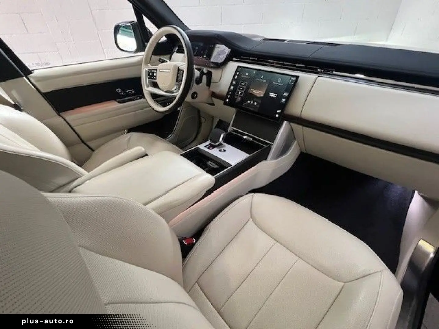 LAND ROVER Range Rover HSE Hybrid P550e -VOLL-22 -AHK-PANO