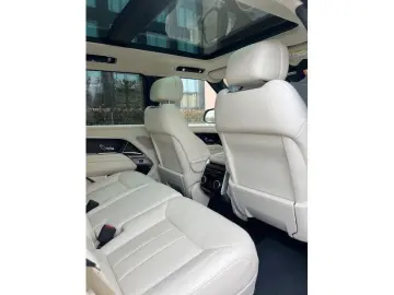 LAND ROVER Range Rover HSE Hybrid P550e -VOLL-22 -AHK-PANO