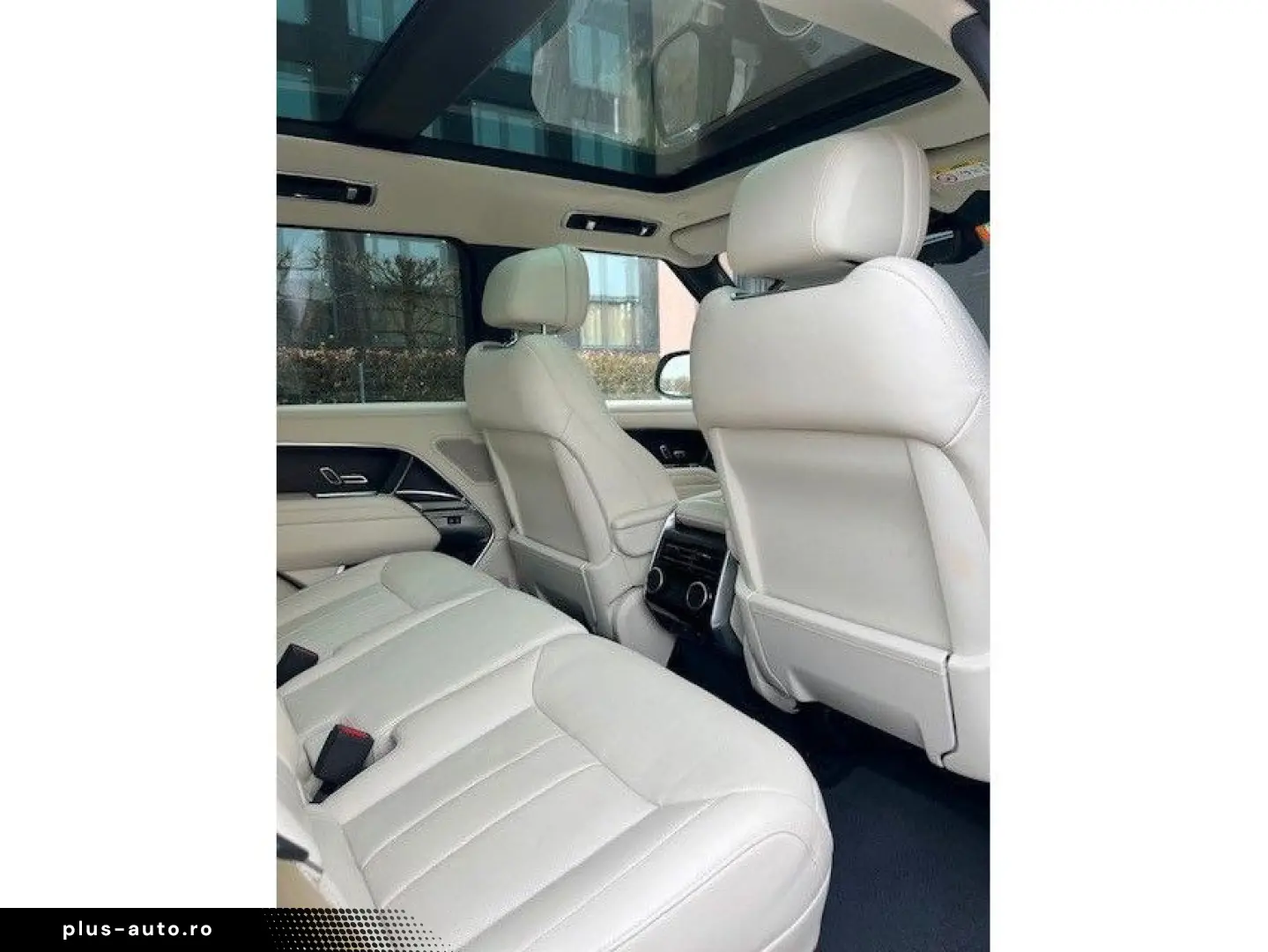 LAND ROVER Range Rover HSE Hybrid P550e -VOLL-22 -AHK-PANO