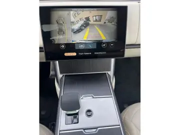 LAND ROVER Range Rover HSE Hybrid P550e -VOLL-22 -AHK-PANO