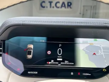 LAND ROVER Range Rover HSE Hybrid P550e -VOLL-22 -AHK-PANO