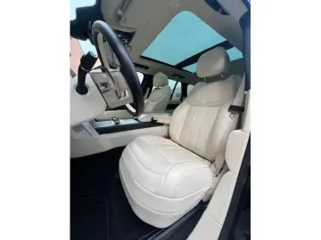 LAND ROVER Range Rover HSE Hybrid P550e -VOLL-22 -AHK-PANO