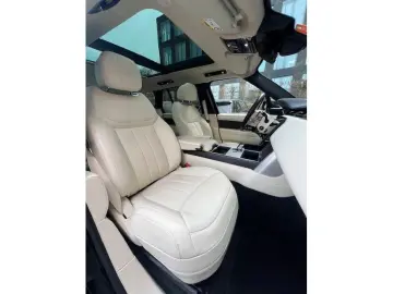 LAND ROVER Range Rover HSE Hybrid P550e -VOLL-22 -AHK-PANO