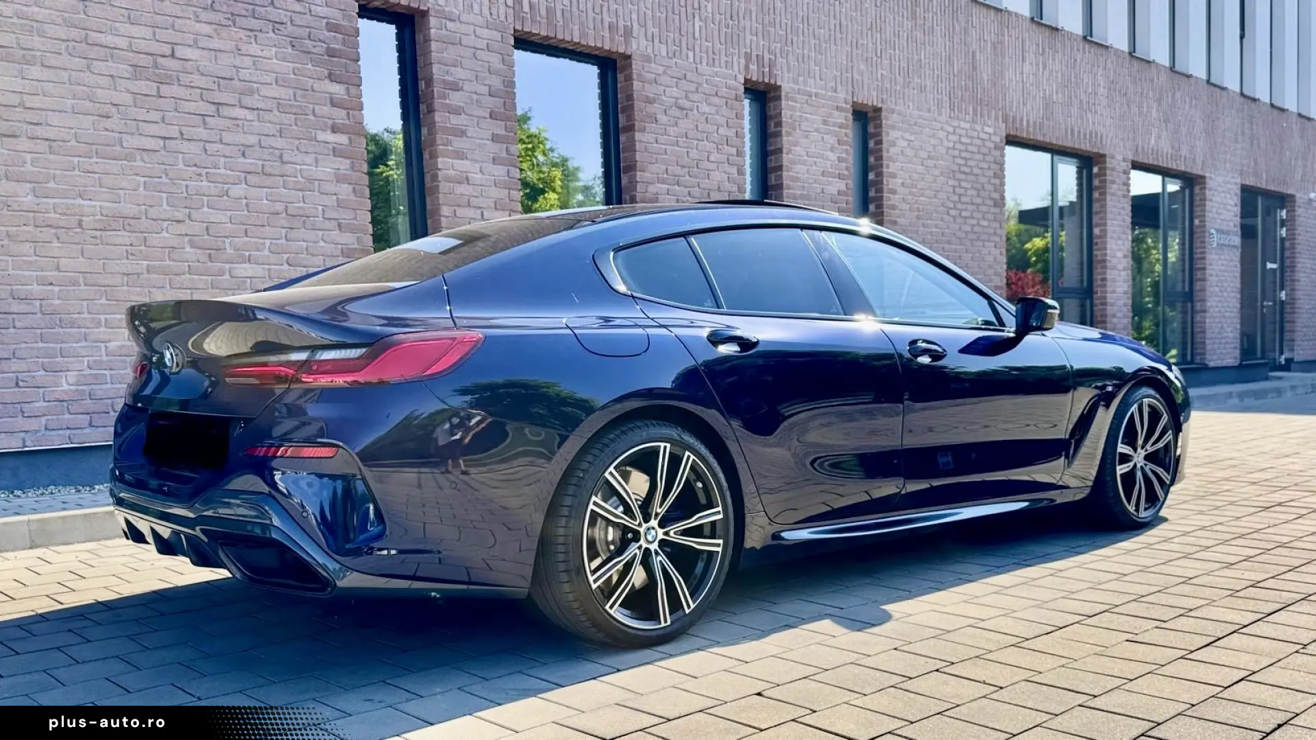 BMW 840