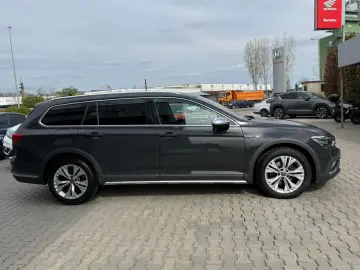 Volkswagen Passat-Alltrack Gen-B8-2014