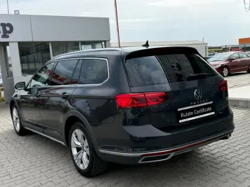 Volkswagen Passat-Alltrack Gen-B8-2014