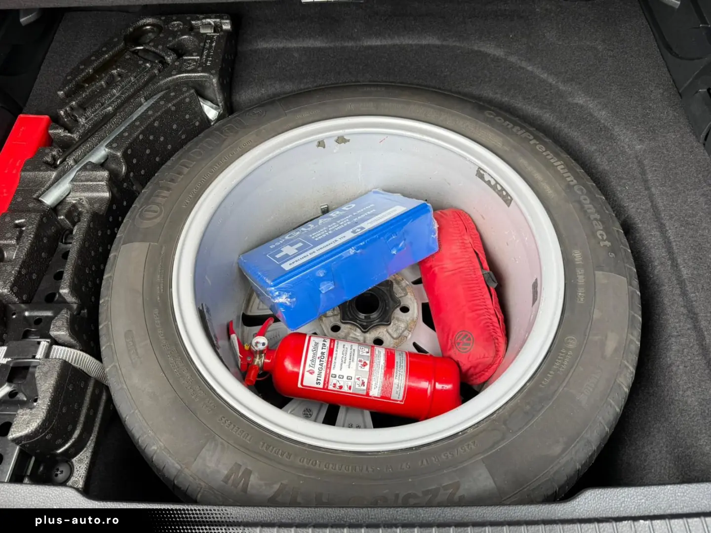 Volkswagen Passat-Alltrack Gen-B8-2014