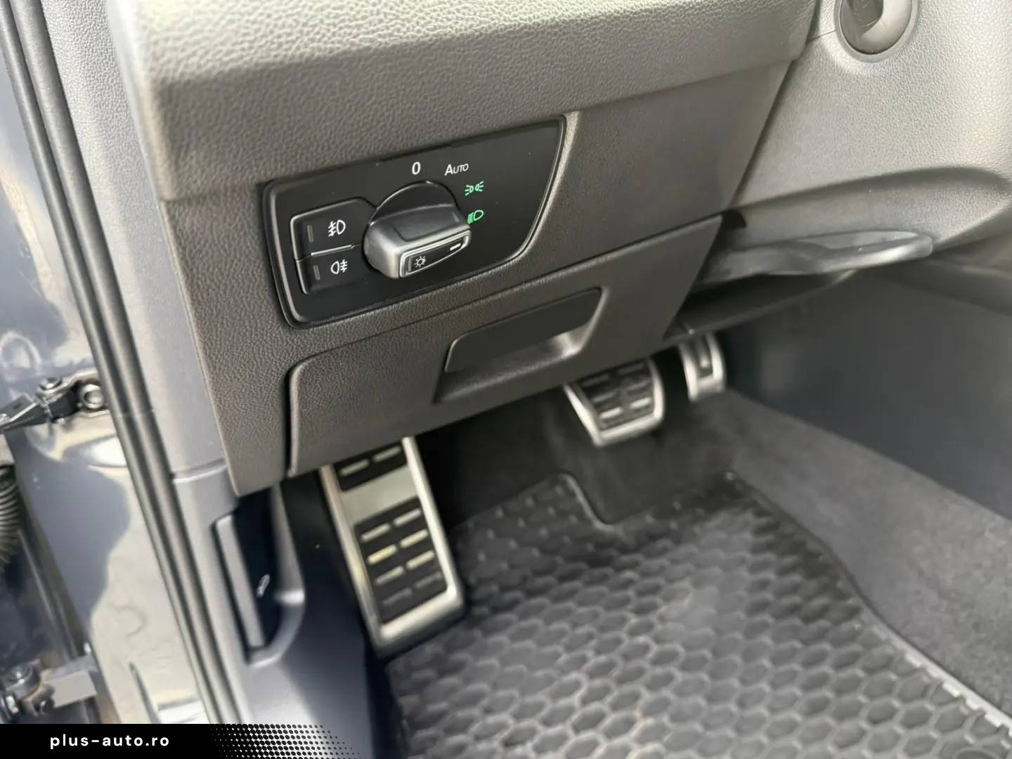 Volkswagen Passat-Alltrack Gen-B8-2014