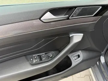 Volkswagen Passat-Alltrack Gen-B8-2014