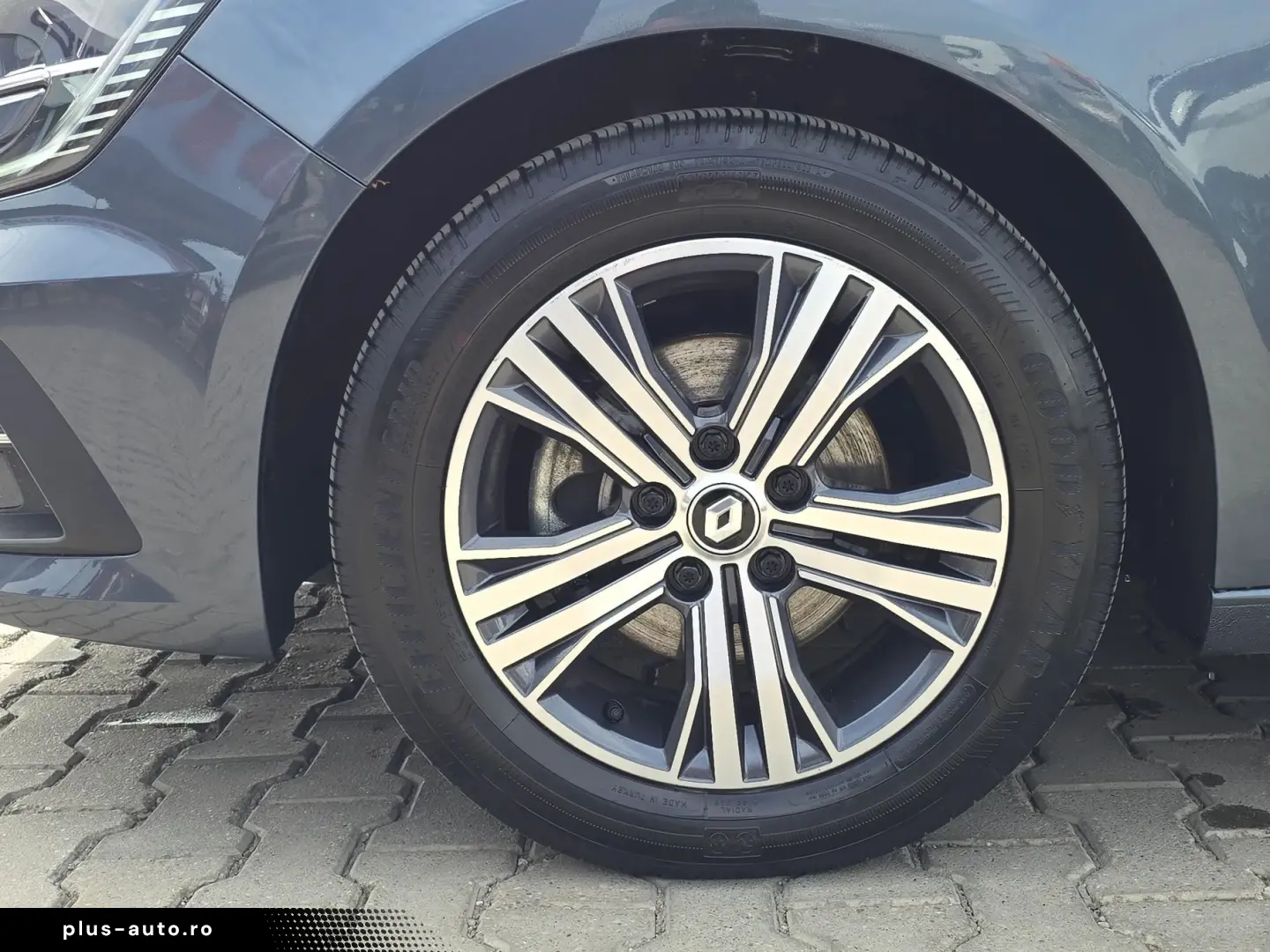 Renault Megane 1.3 TCe 140 CP - Equilibre