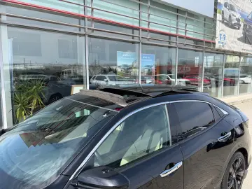 Honda Civic 1.5 VTEC Turbo CVT Prestige   Car No.60