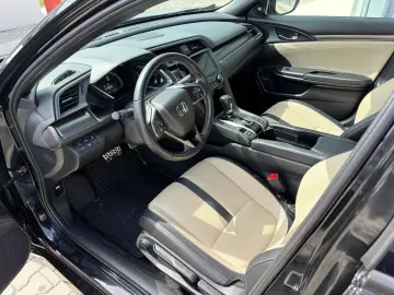 Honda Civic 1.5 VTEC Turbo CVT Prestige   Car No.60