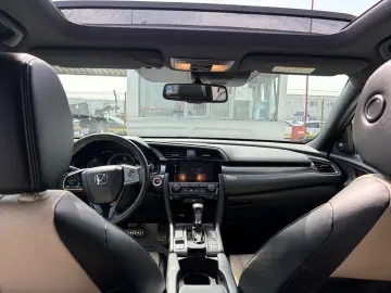 Honda Civic 1.5 VTEC Turbo CVT Prestige   Car No.60