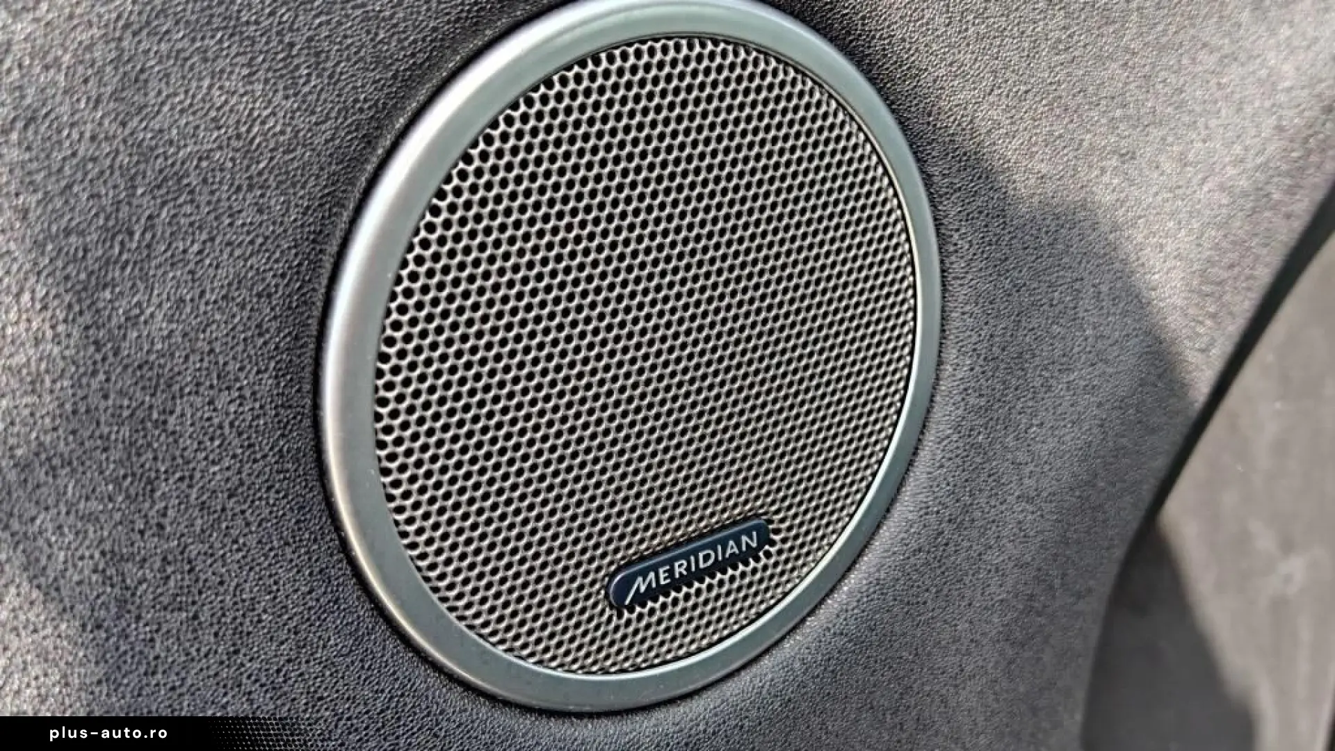 Land-Rover Range-Rover-Evoque Gen-I-2012-2018