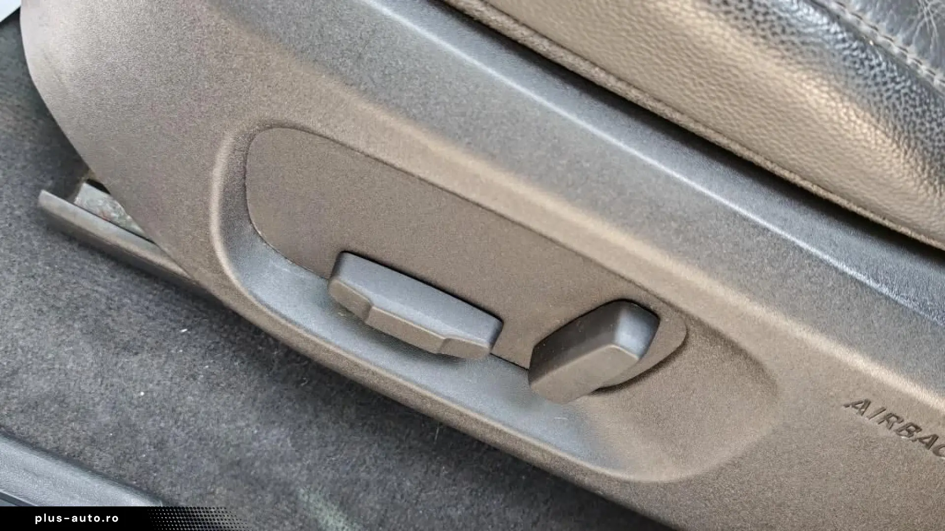 Land-Rover Range-Rover-Evoque Gen-I-2012-2018