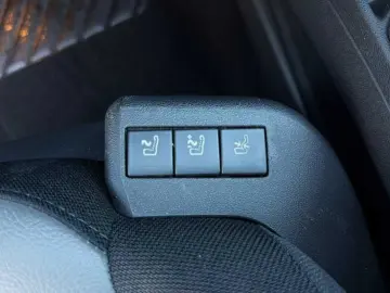 Citroen C4-Grand-Space-Tourer