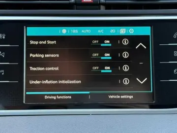 Citroen C4-Grand-Space-Tourer