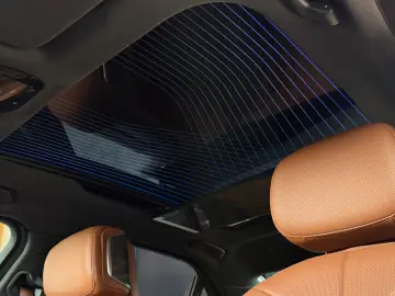 BMW 740d xDrive Lounge Seating TV Pano Sky Lounge