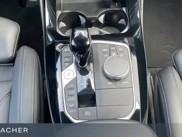 BMW X3 xDrive30e A M-Sport AHK LCPro HUD RFK PDC 20