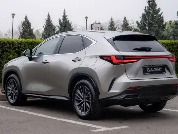 Lexus NX 450h  Executive Line E-FOUR