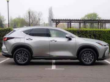 Lexus NX 450h  Executive Line E-FOUR