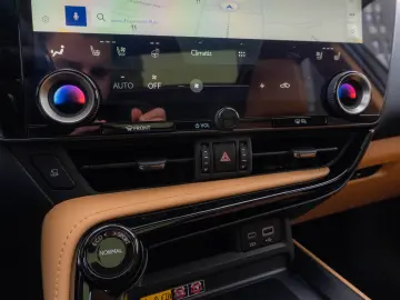 Lexus NX 450h  Executive Line E-FOUR