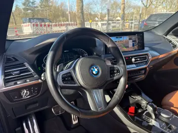 BMW X3 xDrive30e M SPORT LASER HEAD-UP AHK 360