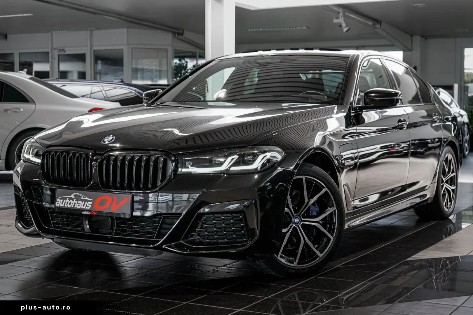 BMW 530 e M Sport Pro M Sitze 360 Head Distr H&K SD