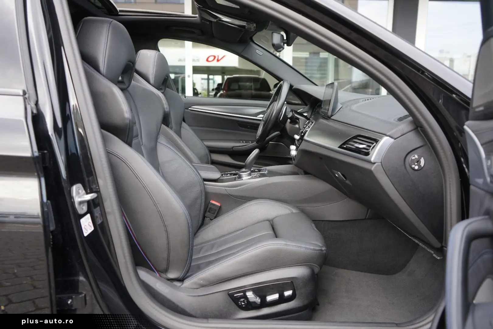 BMW 530 e M Sport Pro M Sitze 360 Head Distr H&K SD